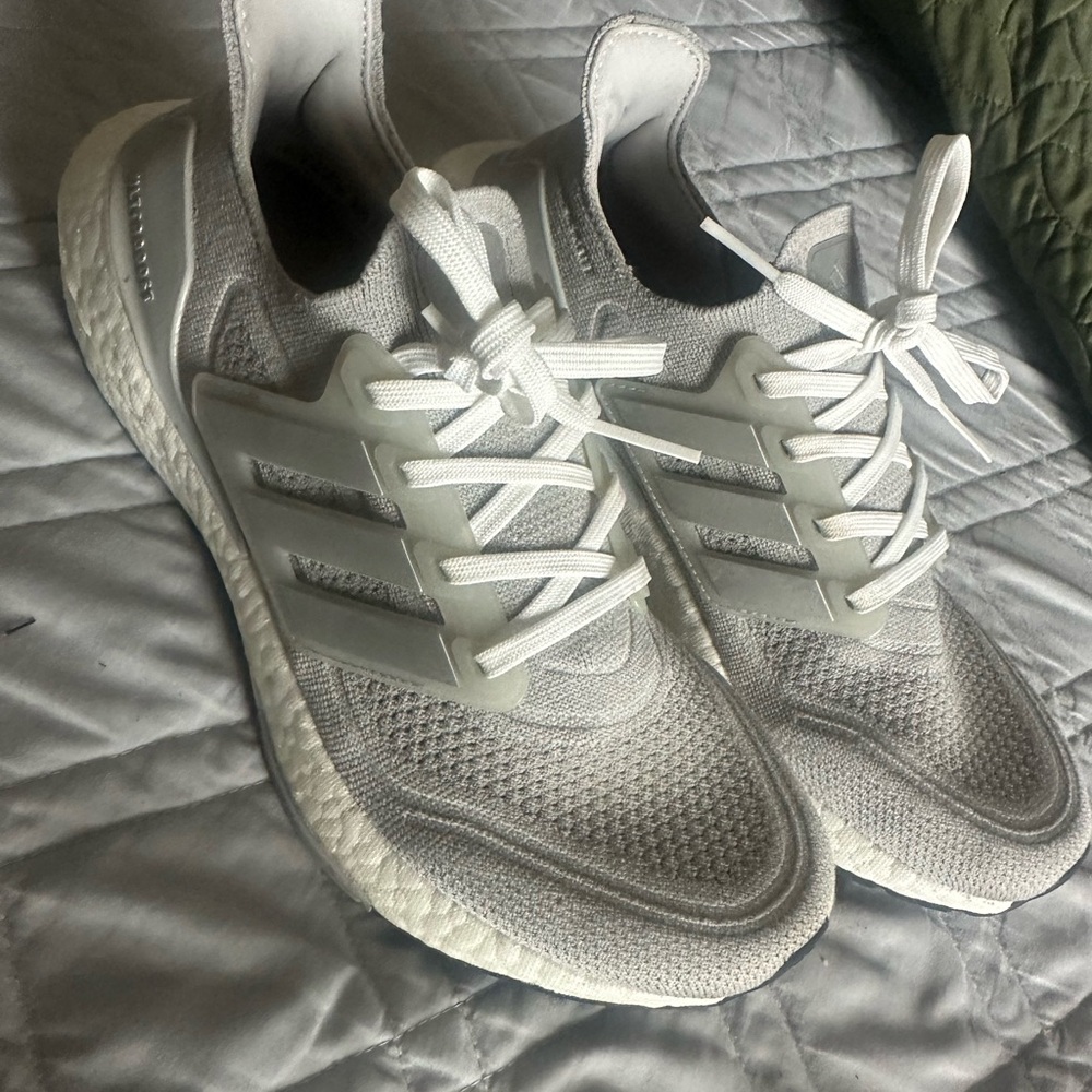 Adidas Women’s White Running Shoes Boost 2.0